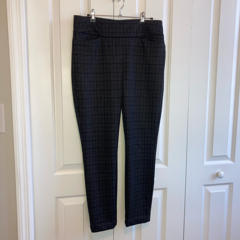 Dalia Black Gray Plaid Stretch Pants Tummy Control Sz M Straight Leg Pull On